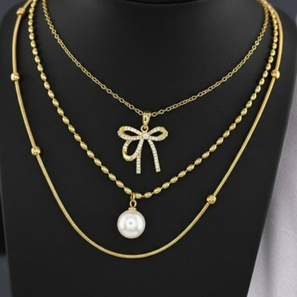 Collana con Ciondolo Geometrico in Acciaio Placcato Oro 18K